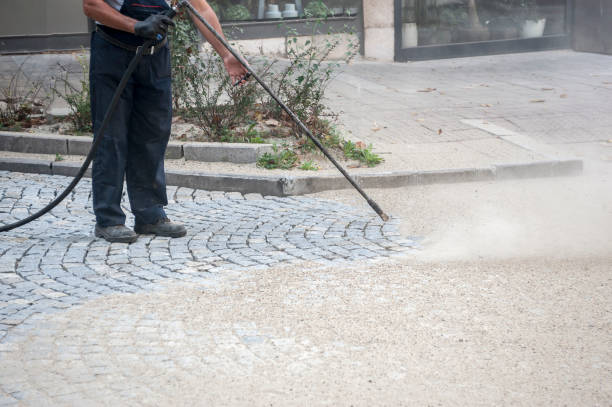 Best Graffiti Removal  in Englewood, OH